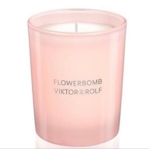 Viktor & Rolf Flowerbomb Scented Candle 2.4 oz